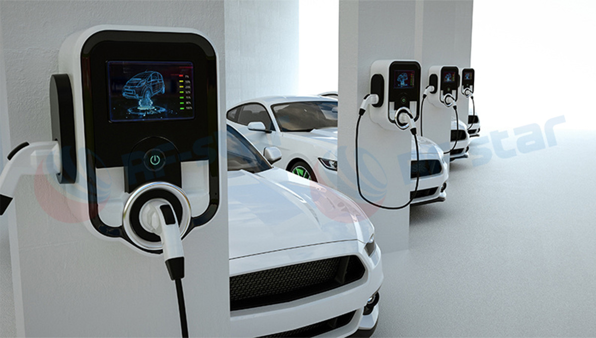 Intelligentes Ladegerät für Elektrofahrzeuge